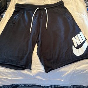 Nike Club fleece shorts